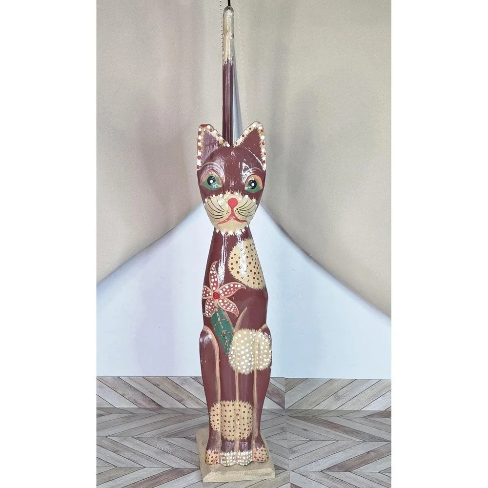 Vintage Hand Carved/Painted Wooden Cat Statue 21